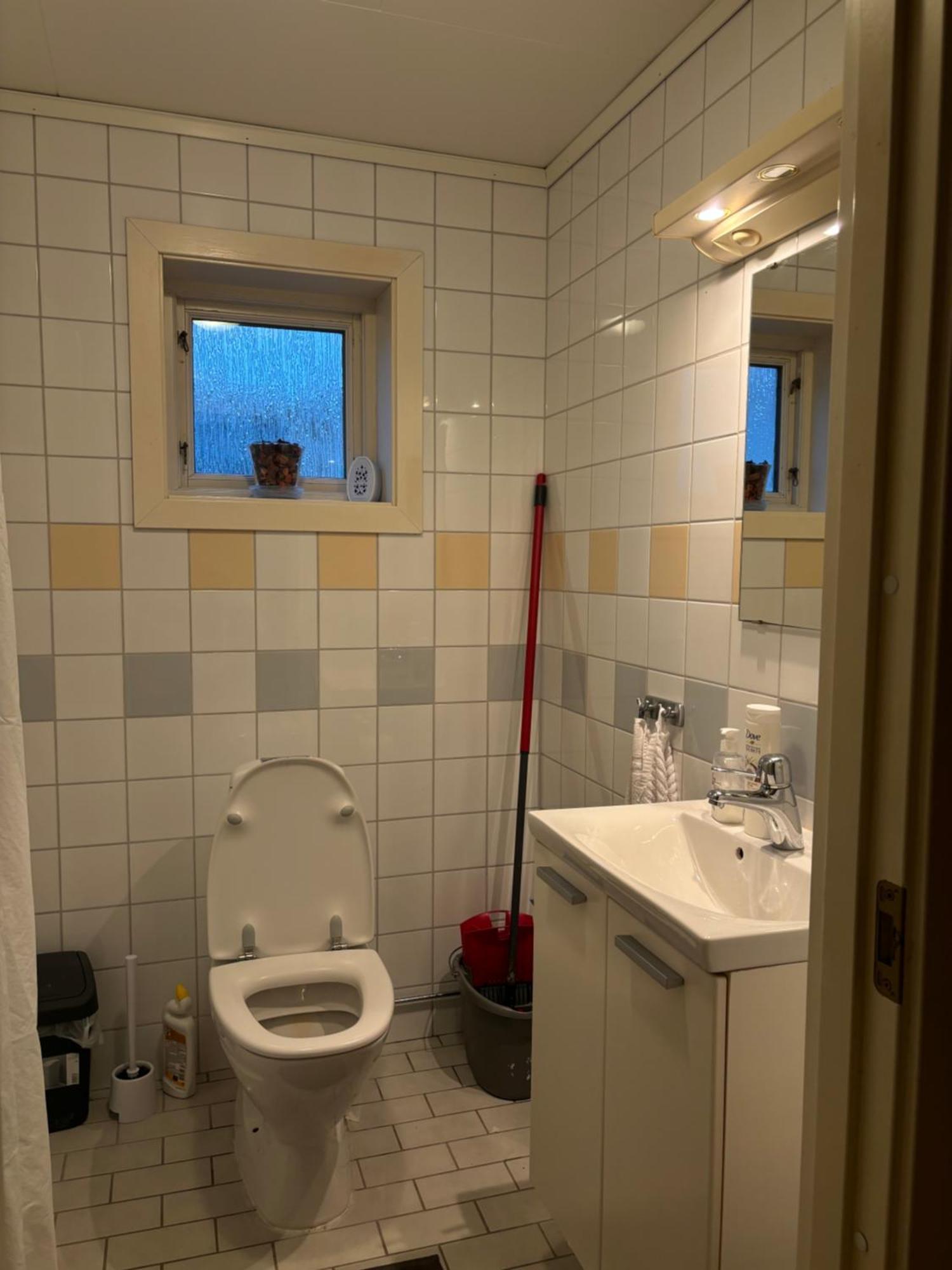 Rum Mitt Stan Grebbestad Esterno foto