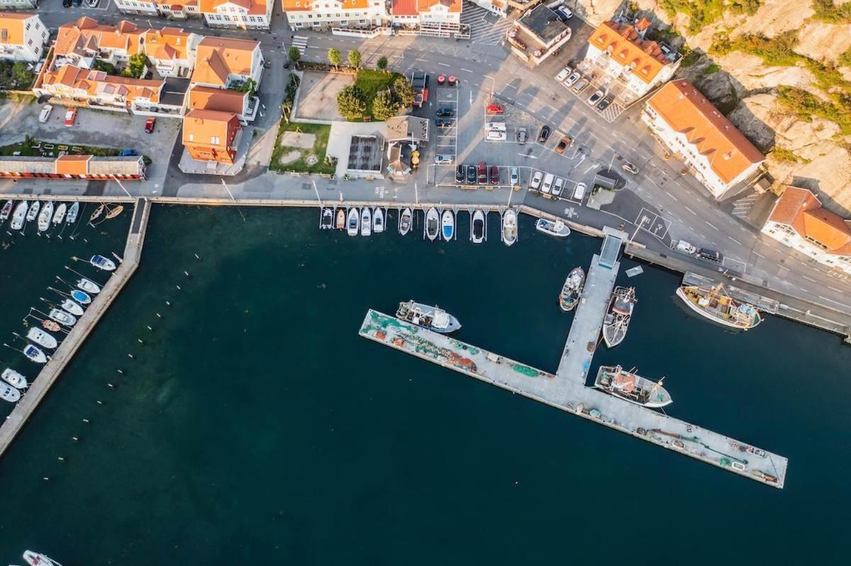 Rum Mitt Stan Grebbestad Esterno foto